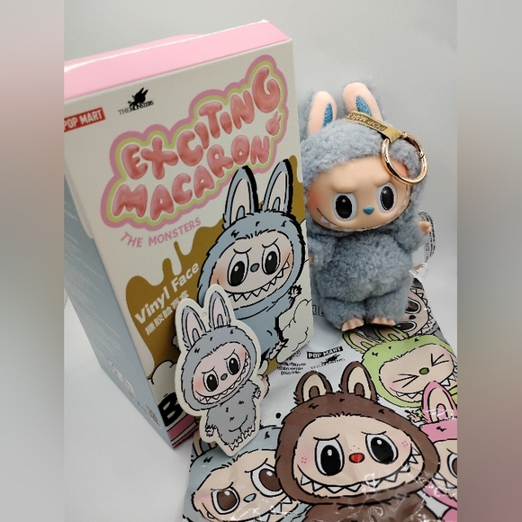 POP MART Accessories - Popmart's Exciting Macaron Plush Keychain "Sea Salt Coconut"